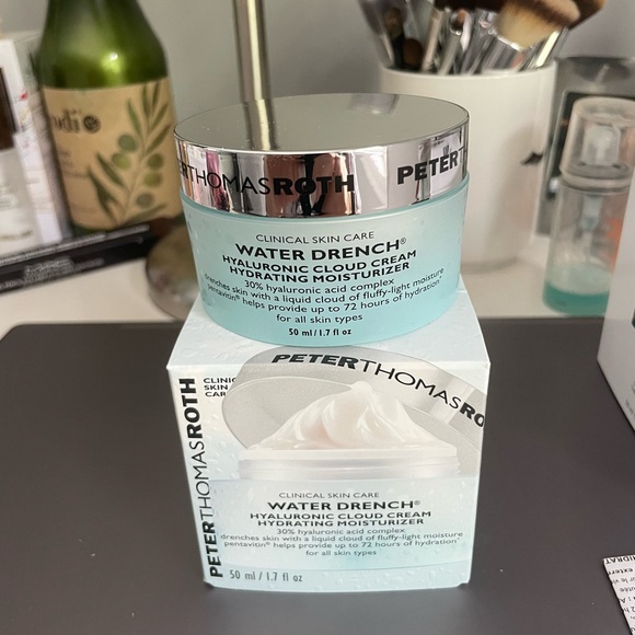 Peter Thomas Roth New in Box Water Drench Hydrating Moisturizer - Picture 2 of 5